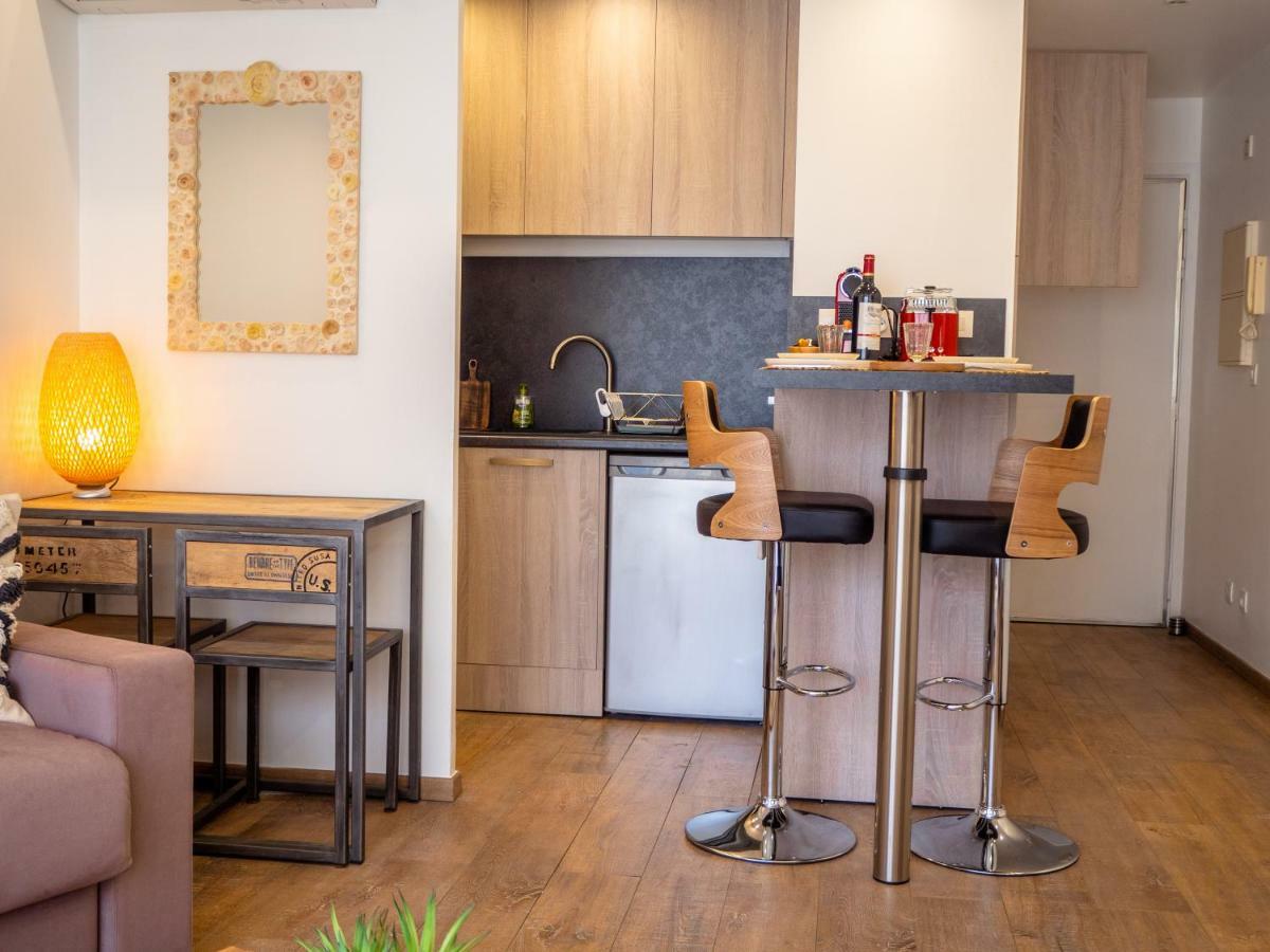 Tres Jolie Studio Au Pied Du Suquet Cannes Eksteriør bilde